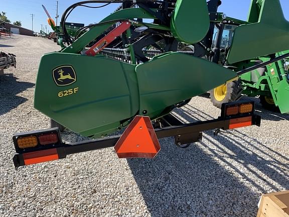 Image of John Deere 625F equipment image 1