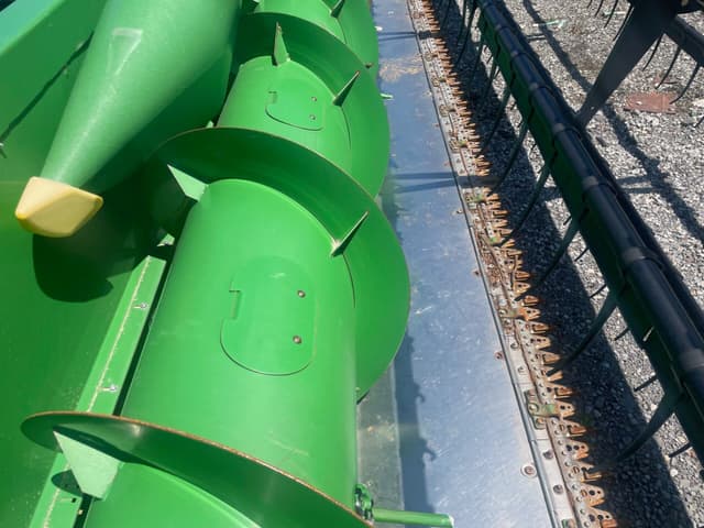 Image of John Deere 625F equipment image 2