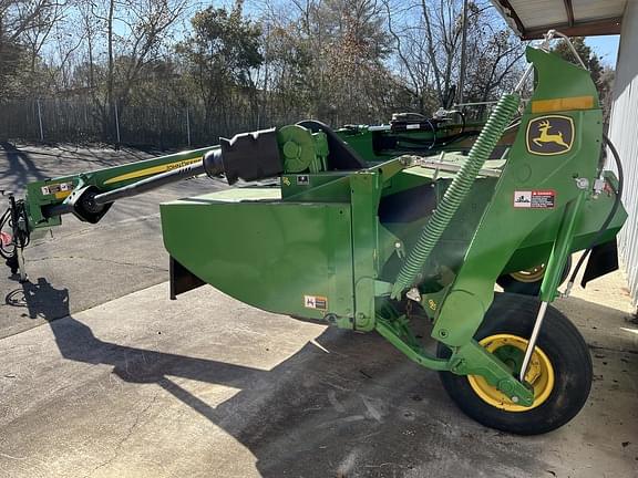 Image of John Deere 630 equipment image 4