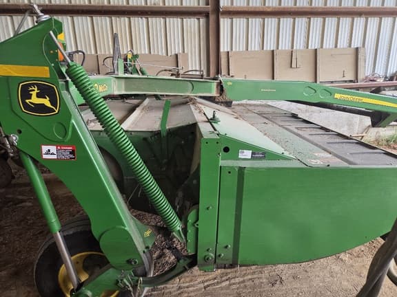 Image of John Deere 630 equipment image 1