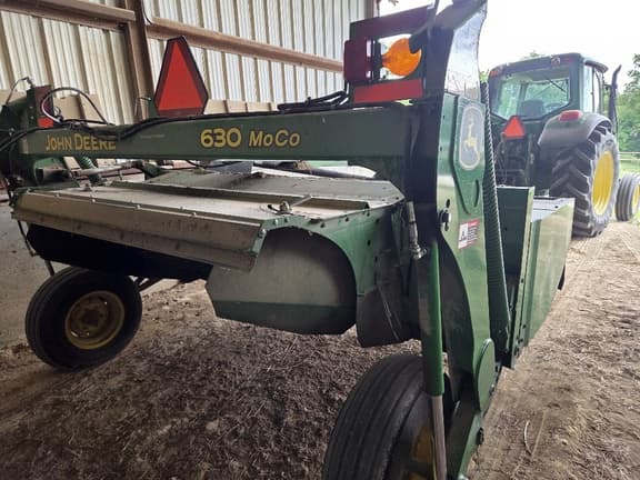Image of John Deere 630 equipment image 2