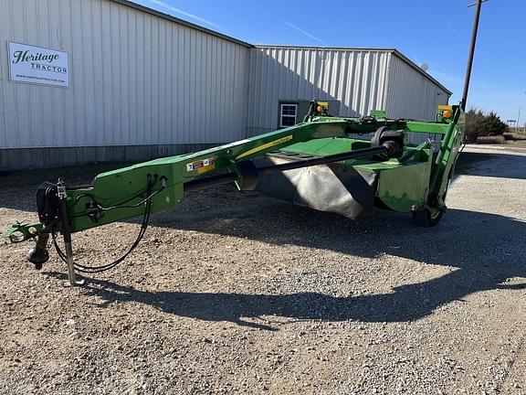 Image of John Deere 630 equipment image 3