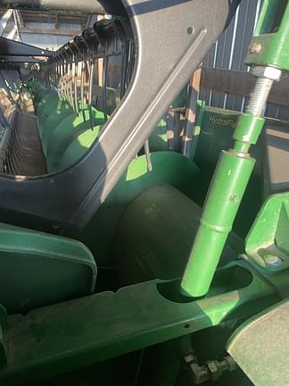 Image of John Deere 630F equipment image 4