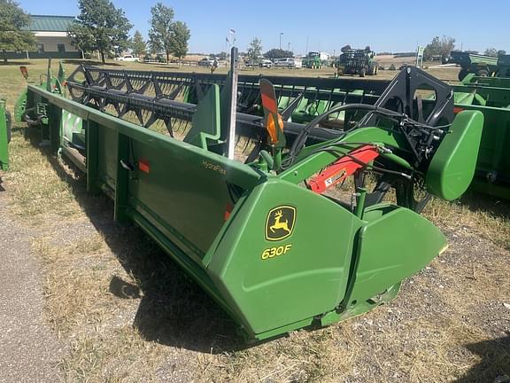 Image of John Deere 630F equipment image 2