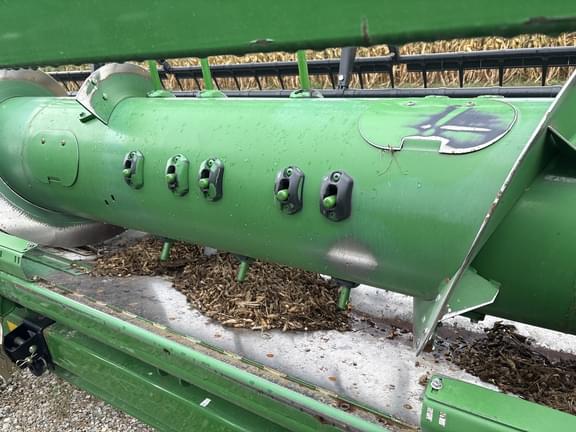 Image of John Deere 630F equipment image 1