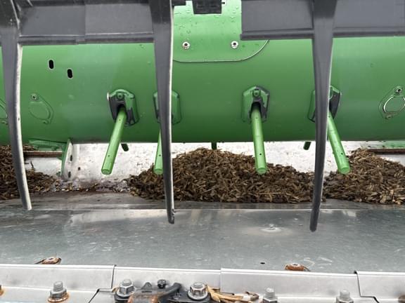 Image of John Deere 630F equipment image 3