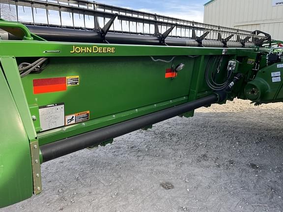 Image of John Deere 630F equipment image 3