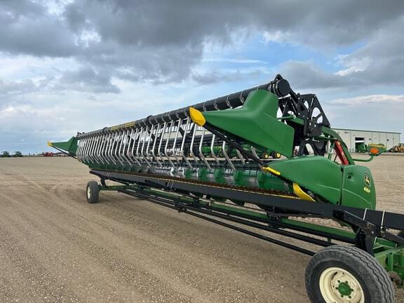 Image of John Deere 635F Primary image