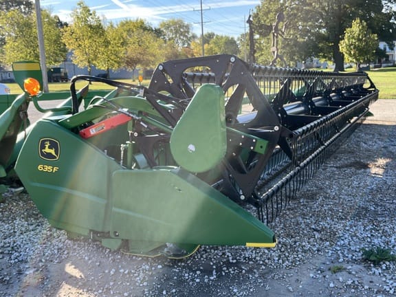 2019 John Deere 635F Equipment Image0