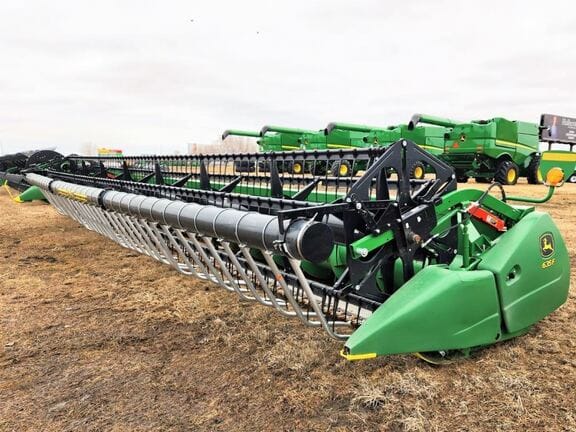 Main image John Deere 635F