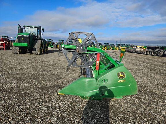 Image of John Deere 635F equipment image 1