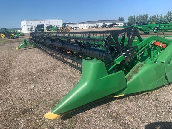 Image of John Deere 635F Image 0