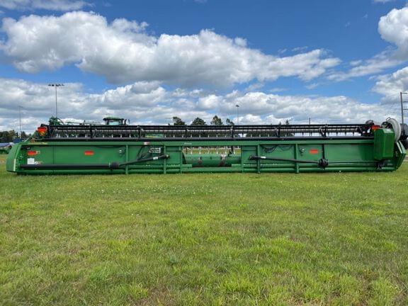 Image of John Deere 635F equipment image 3