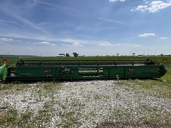 Image of John Deere 635F equipment image 3