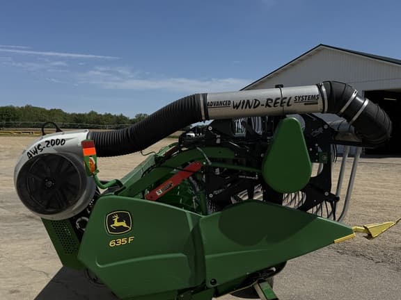 Image of John Deere 635F equipment image 2