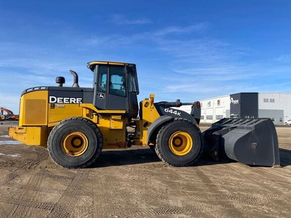 2019 John Deere 644K Equipment Image0