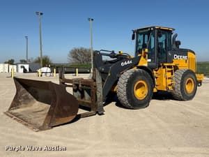 2019 John Deere 644K Image