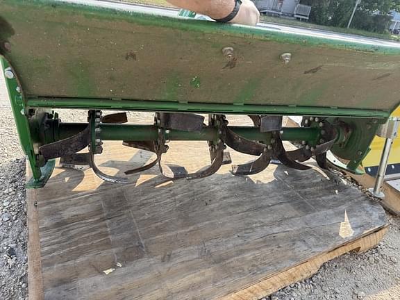 Image of John Deere 647 equipment image 4