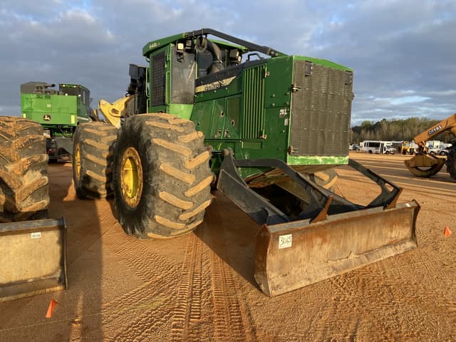 Image of John Deere 648L II equipment image 3