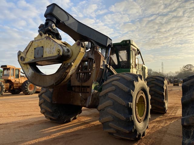 Image of John Deere 648L II equipment image 2