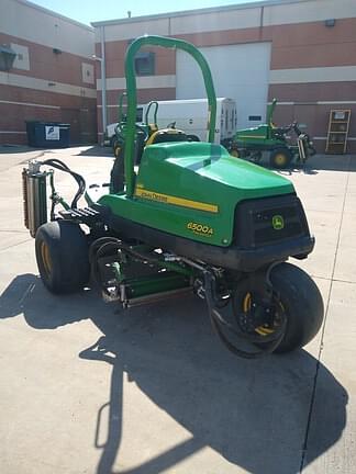 Image of John Deere 6500A equipment image 4