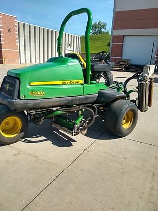 Image of John Deere 6500A equipment image 2