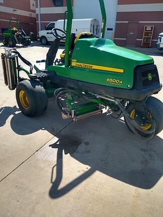Image of John Deere 6500A equipment image 4
