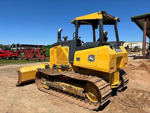 Image of John Deere 650K equipment image 2