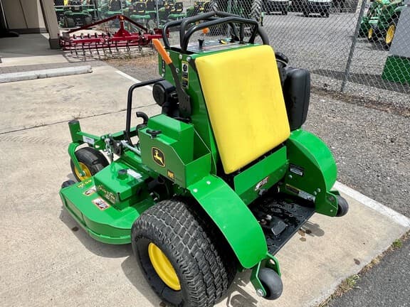 Image of John Deere 652R Primary image
