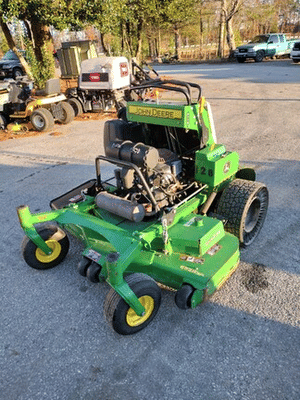2019 John Deere 652R EFI Image