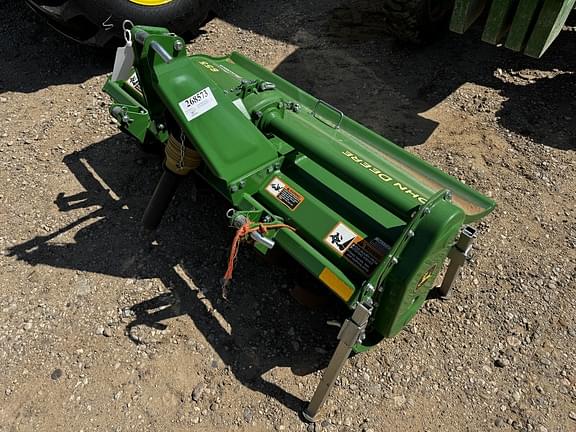 Image of John Deere 655 equipment image 2