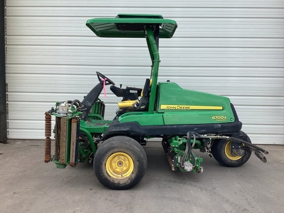 2019 John Deere 6700A Equipment Image0