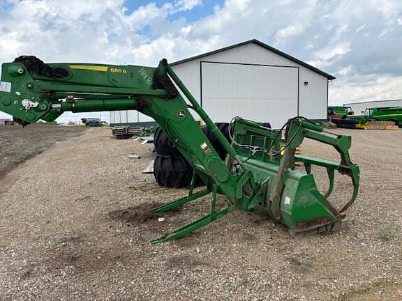 Image of John Deere 680R Image 1