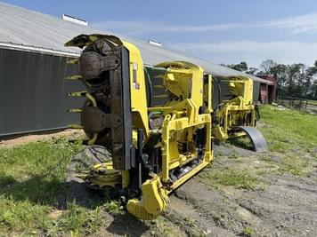 Main image John Deere 698