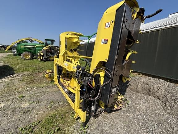 Image of John Deere 698 equipment image 1