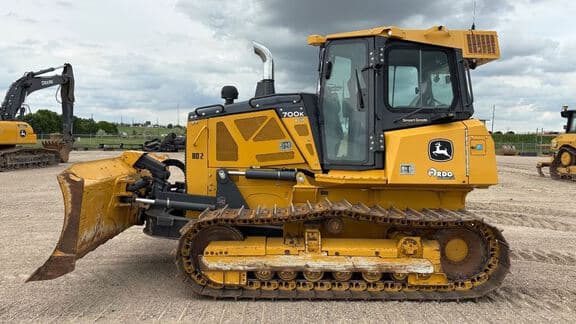 Image of John Deere 700K equipment image 2