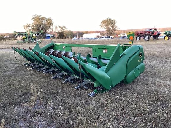 Image of John Deere 708C equipment image 1