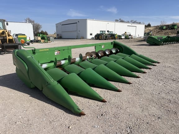 2019 John Deere 708C Equipment Image0