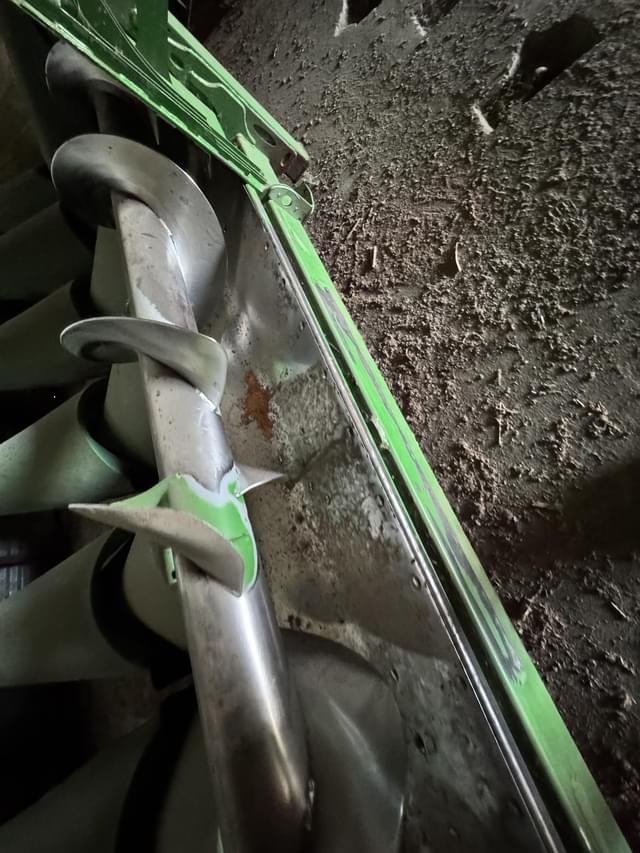 Image of John Deere 708C equipment image 2