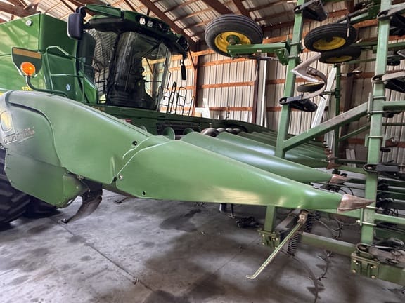 2019 John Deere 708C Equipment Image0