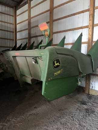 Image of John Deere 708C Image 0