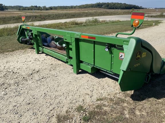 Image of John Deere 708C equipment image 4