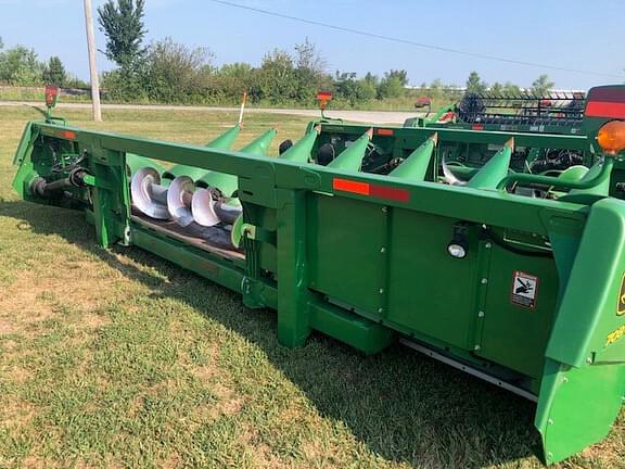 Image of John Deere 708C equipment image 2