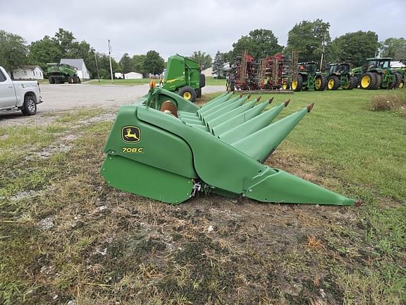 Image of John Deere 708C equipment image 4