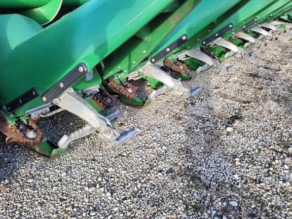 Image of John Deere 708C equipment image 3