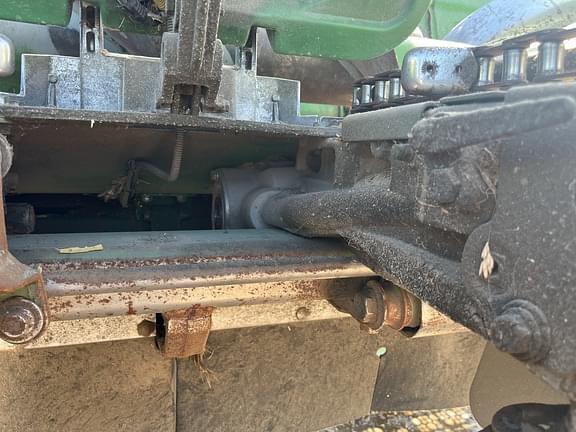 Image of John Deere 708C equipment image 3