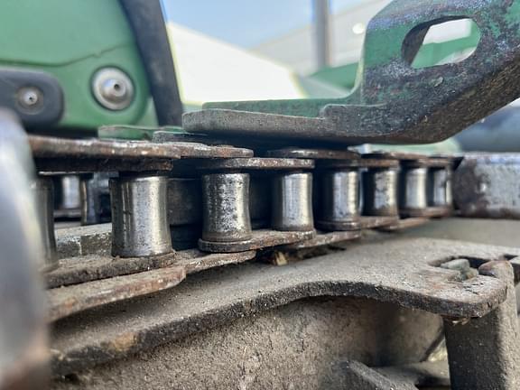 Image of John Deere 708C equipment image 4