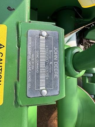 Image of John Deere 708C equipment image 3