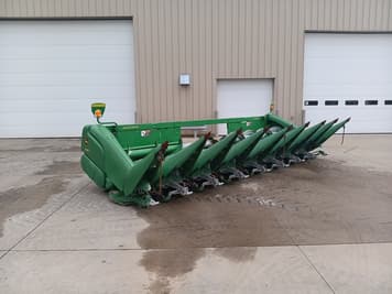Main image John Deere 708C
