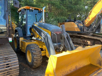 Main image John Deere 710L